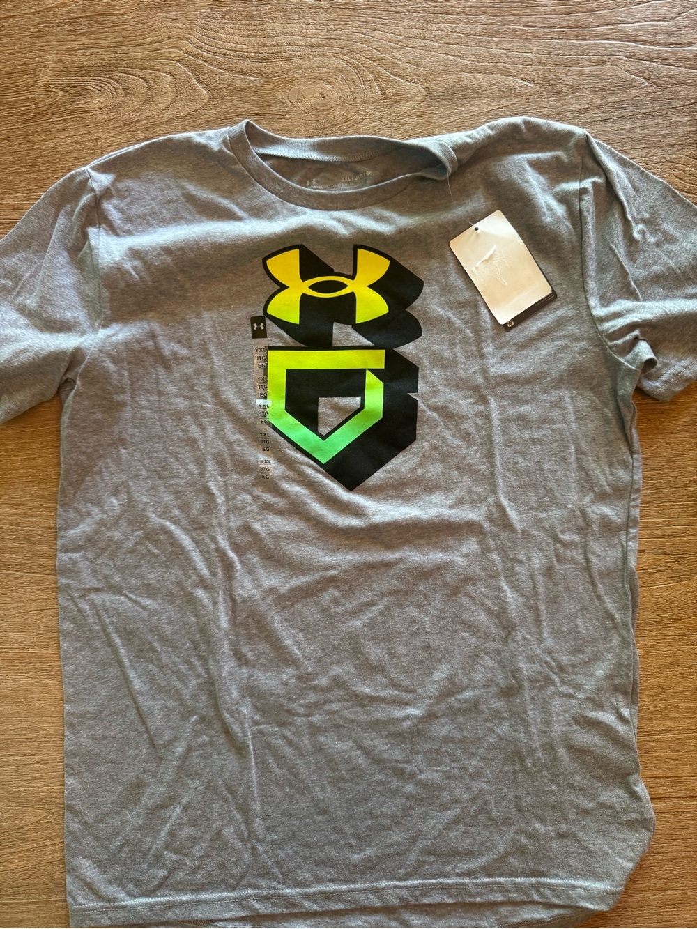 Under Armour boys Gray Graphic Logo T-Shirt - Neon Yellow/Green